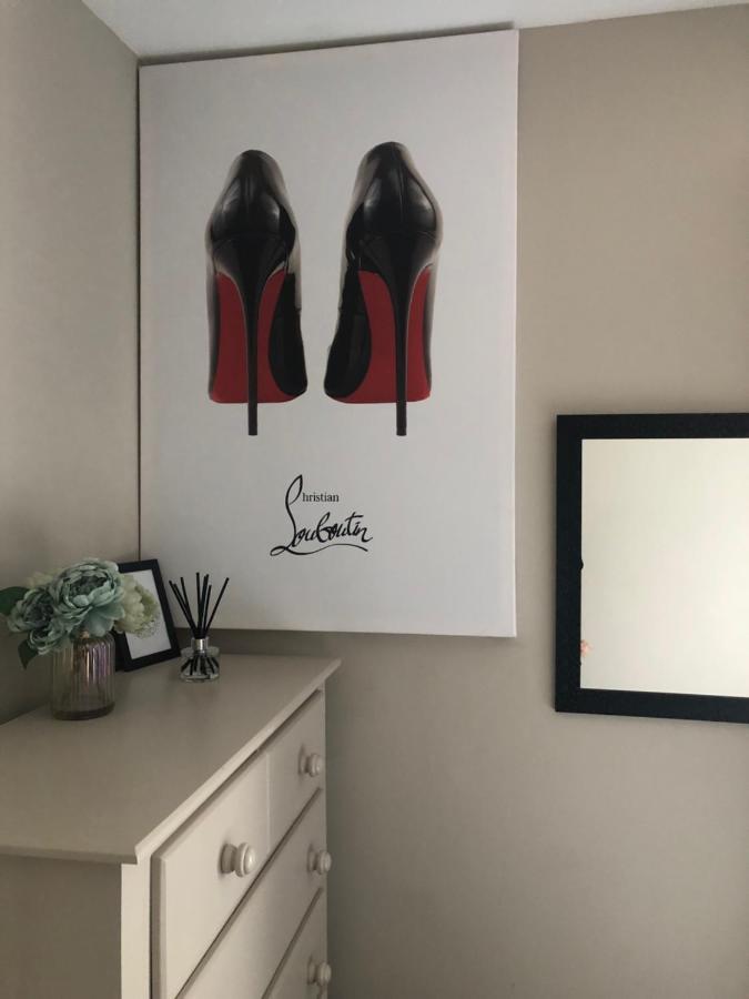 3 Double Bed Brittania Styled Central Home Near Lfc Sleeps 6 With Free Business Super Fast Fibre Broadband Liverpool Eksteriør billede